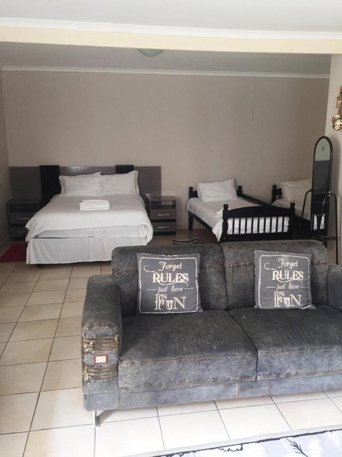 Stevens Guesthouse Swakopmund Eksteriør bilde